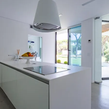 Pv 62 Villa